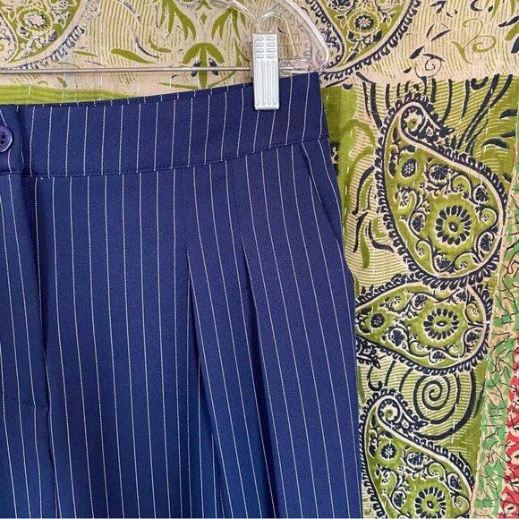 Commense Navy Pinstripe Pleated Wide-Leg Trousers Size Large - Picture 4 of 16